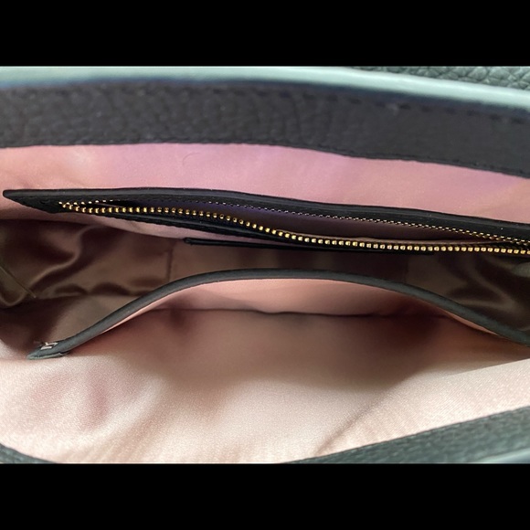 Kate Spade Black Leather Flower Shoulder Bag - Picture 11 of 12